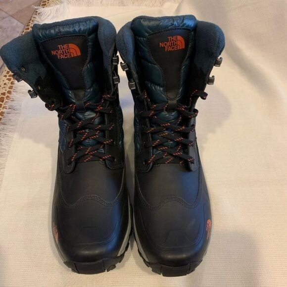 THE NORTH FACE Black/Grey Quilted Thermoball Utility Size 11NEW - Picture 1 of 6